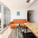 Apartament Lovely In With Wifi