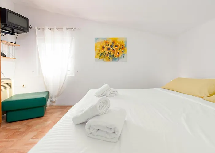 Lovely In With Wifi Appartamento Seline