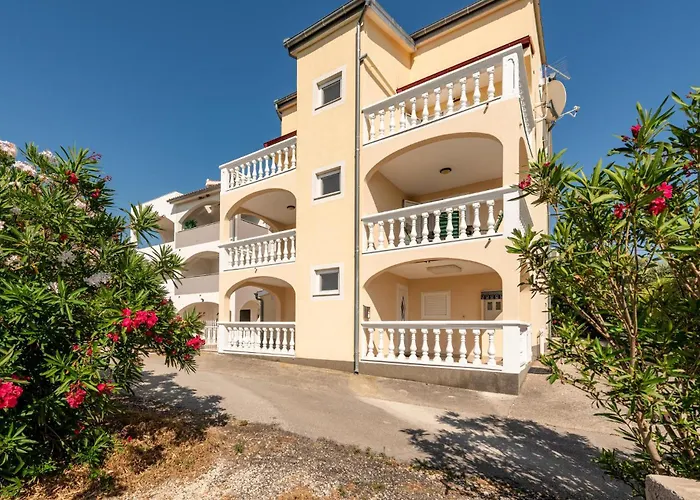 Lovely In With Wifi Apartment Seline